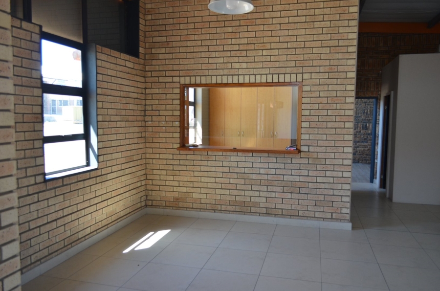  Bedroom Property for Sale in George Industrial Western Cape